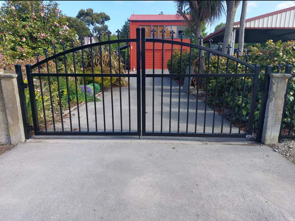 residential gate repair