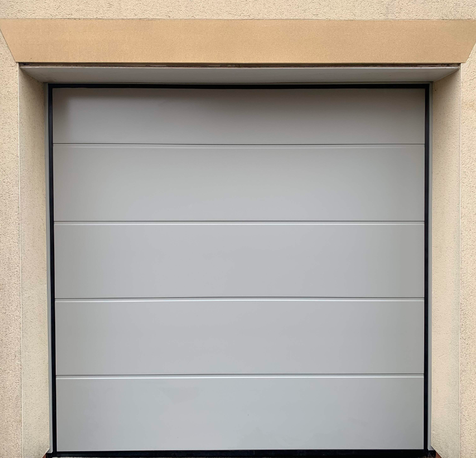 Sectional garage door in Powell, Ohio.